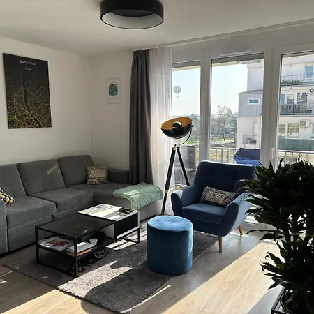 Green Apartment Budapest
